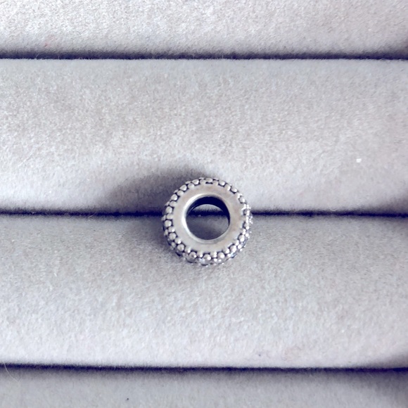 Pandora spacer - Picture 3 of 3
